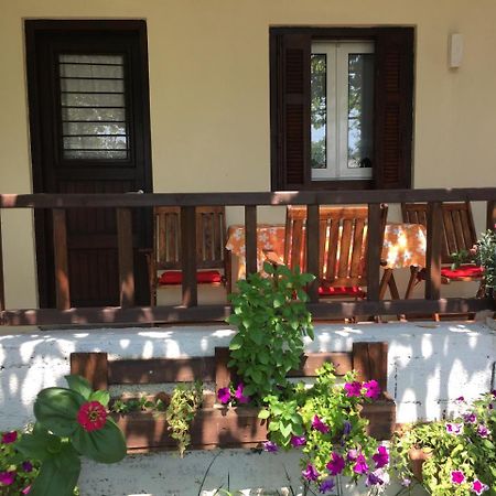 Sotiroulis Apartments Néa Meságkala Exterior foto